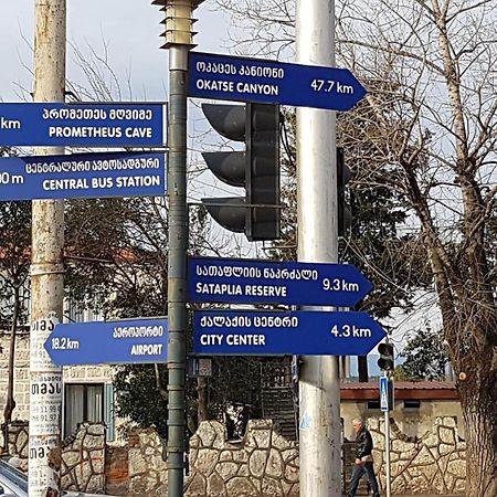 Hotel AGUNA Koetaisi Buitenkant foto