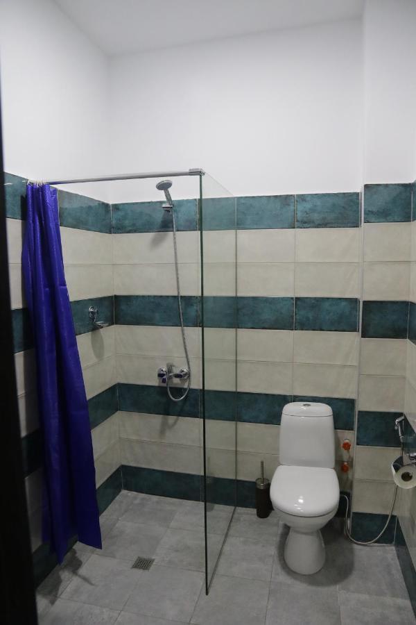 Hotel AGUNA Koetaisi Buitenkant foto
